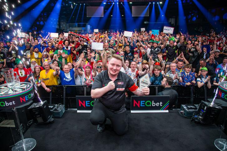 martin-schindler-wint-international-darts-open