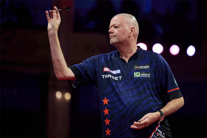 Raymond van Barneveld schittert in kwalificatie en plaatst zich voor European Darts Grand Prix